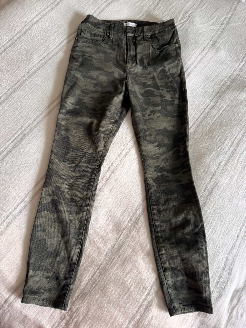 Camo Good American Stretch Jeans Size 31